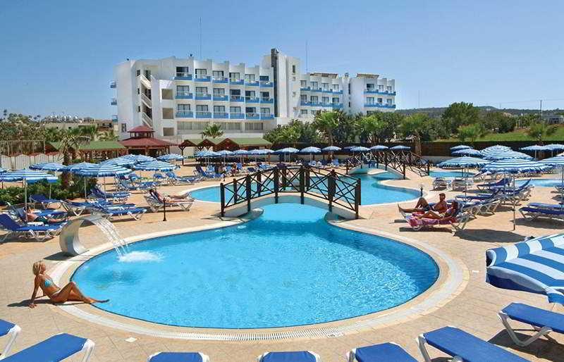 Polycarpia Hotel Pernera Exterior foto